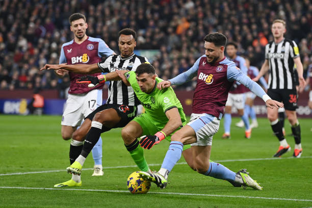 比赛中脱颖 比赛中脱颖