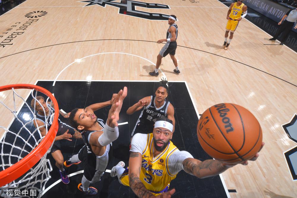 另一方面 另一方面